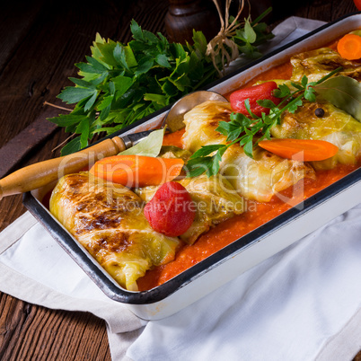 golabki - polish cabbage rolls in tomato sauce