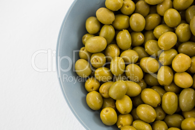 Close-up of marinated olives in bowl