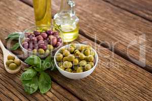 Marinated olives with ingredients