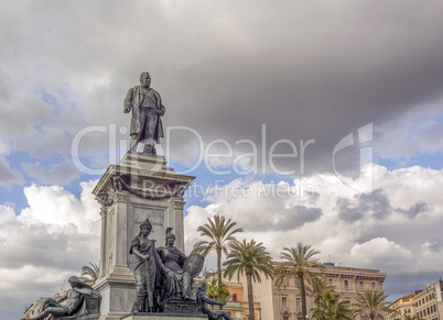 the bronze statue dedicated to Camillo Benso Count of Cavour in