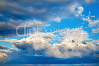 Sky with clouds.