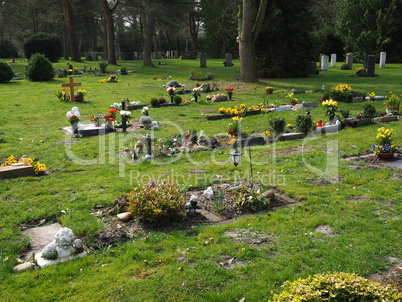 grabstätten auf einem Friedhof