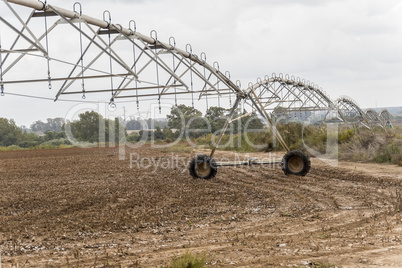 Irrigation pivot system watering