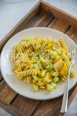 Curry Nudelsalat mit Hähnchen