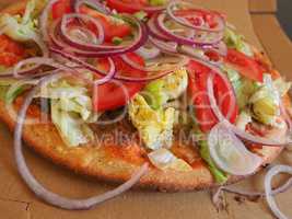Pizza with tuna and lettuce