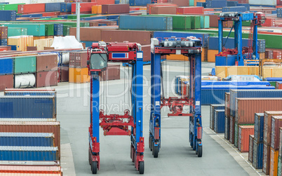 Containerterminal in Hamburg, Deutschland