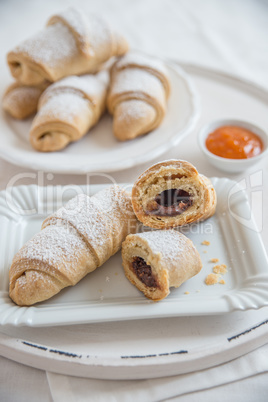 Croissant gefüllt mit Schokolade