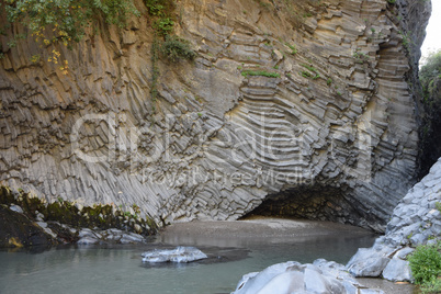 alcantaraschlucht, sizilien