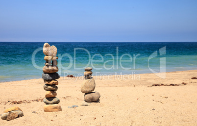 Stones piled on top of one another in Inuksuk fashion