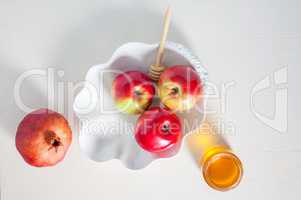 Apples, pomegranate and honey for Rosh Hashanah