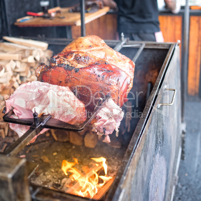 a fresh and tasty Grilled pork knuckle