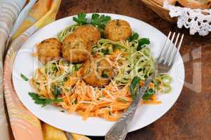 Spaghetti with cheese and meatballs