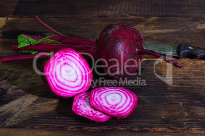 Fresh red beet