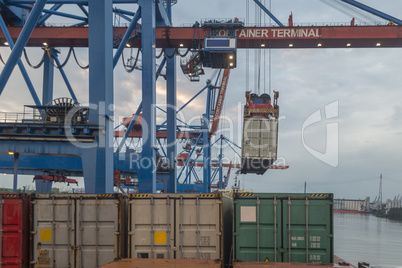 Containerterminal in Hamburg, Deutschland