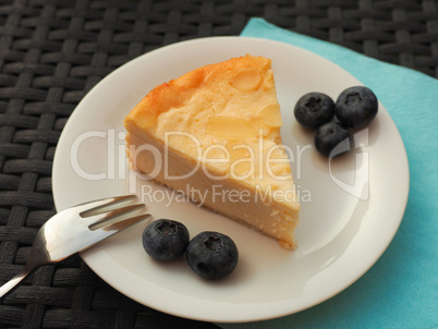 Cheesecake with blueberries