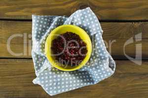 Pink peppercorn in bowl