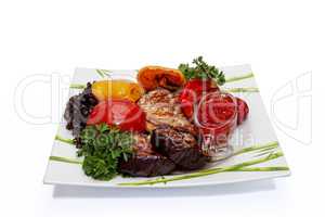 Ready-to-eat steak with baked vegetables