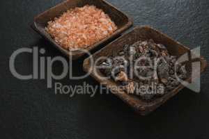 Halite and black salt in bowl