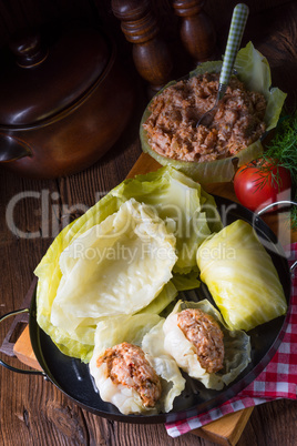 Prepare the stuffed cabbage rolls