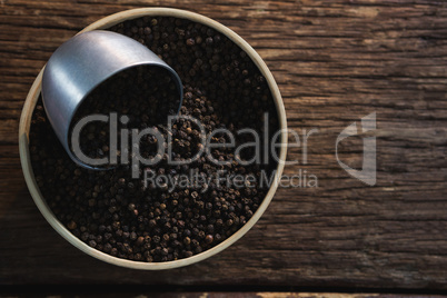 Black pepper in bowl