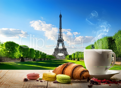 Breakfast near Eiffel Tower