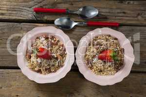 Muesli and strawberry in bowl