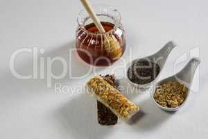 Granola bar with honey and cereals