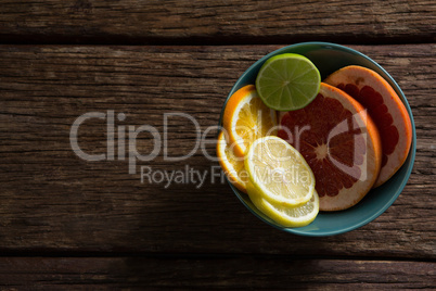 Various citrus slices in bowl