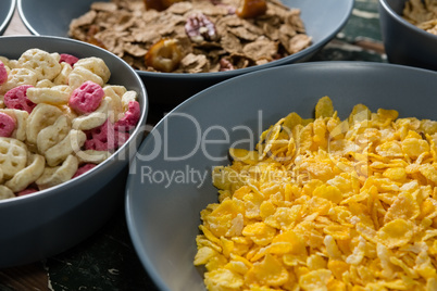 Bowls of various breakfast