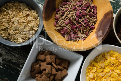 Bowls of various breakfast