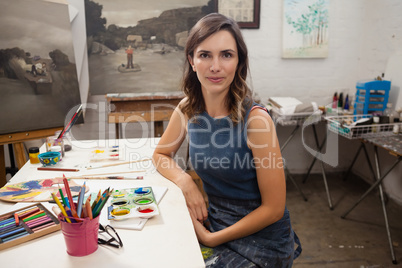 Woman sitting in drawing class