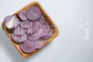 Slices of onions in a tray