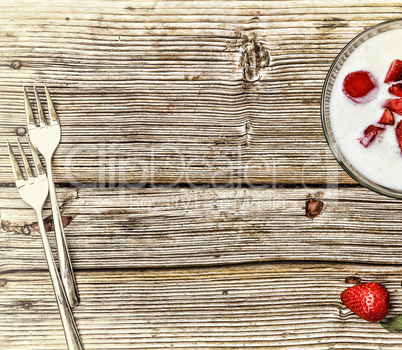 Strawberry dessert, strawberry smoothies