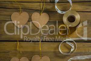 Heart shape decoration with ribbon spools