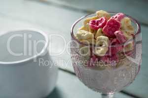 Honeycomb cereal in glass