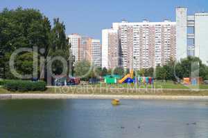 summer in city park