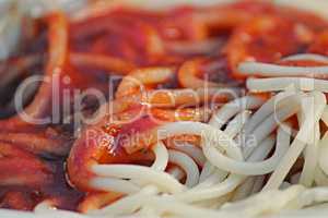 Spaghetti mit Tomatensosse