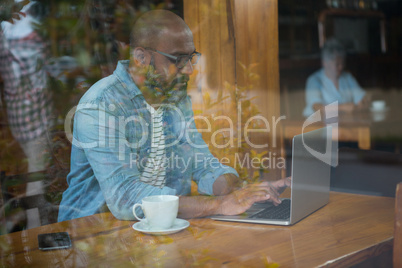 Man using laptop