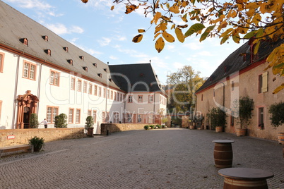 Innenhof von Kloster Eberbach im Rheingau