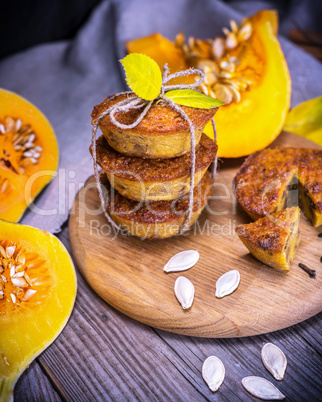 cupcakes with pumpkin