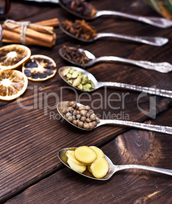 sliced ginger in an iron spoon