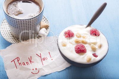 Healthy breakfast and thank you note