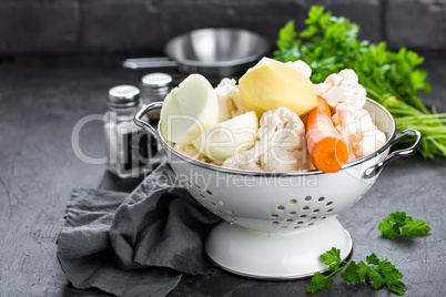 Raw peeled vegetables