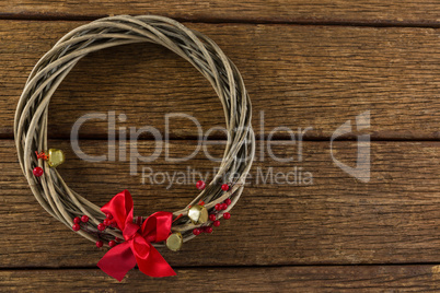 Overhead view of wreath with ribbon