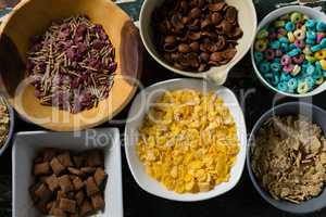 Bowls of various breakfast