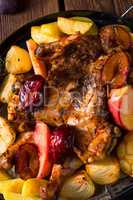 Chicken pieces with fruit and vegetables