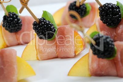 Canape of peach with jamon
