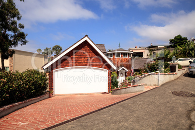 Beach cottage with chairs and a view of the ocean in Laguna Beac