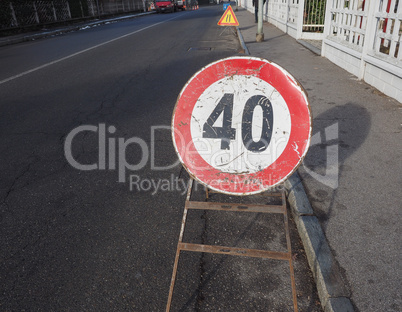 maximum speed sign with copy space