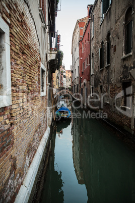 Beautiful photo canal of Venice , Italy .